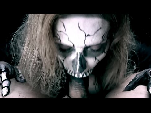 ❤️ Demon nighean sucking cock le a beul dubh agus slugadh cum. ❤❌  Super porn  leinn gd.com-porn-zog.ru
