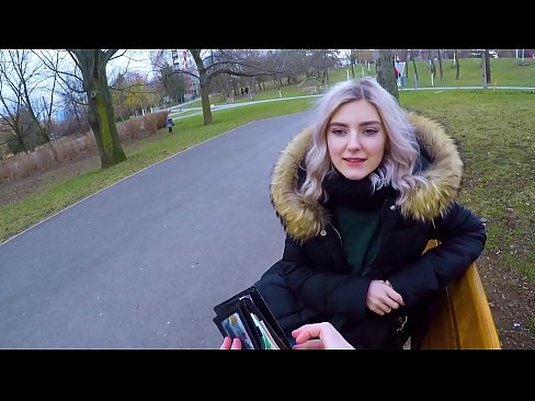 ❤️ Swallows hot cum coigreach airson airgead - blowjob anns a 'phàirc le Eva Elfie ❤❌  Super porn  leinn gd.com-porn-zog.ru